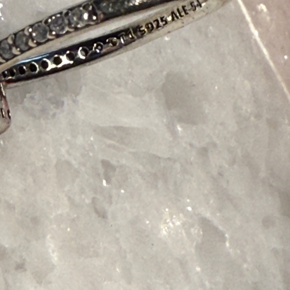 Pandora Silver Sparkling Rectangle Ring - image 4